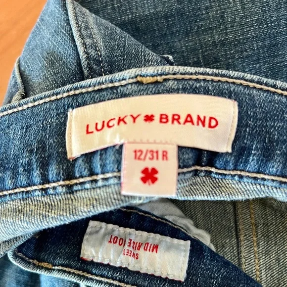 Lucky Brand Women’s Mid Rise Boot Cut 5 Pocket Jean Size 12 - Picture 2 of 4